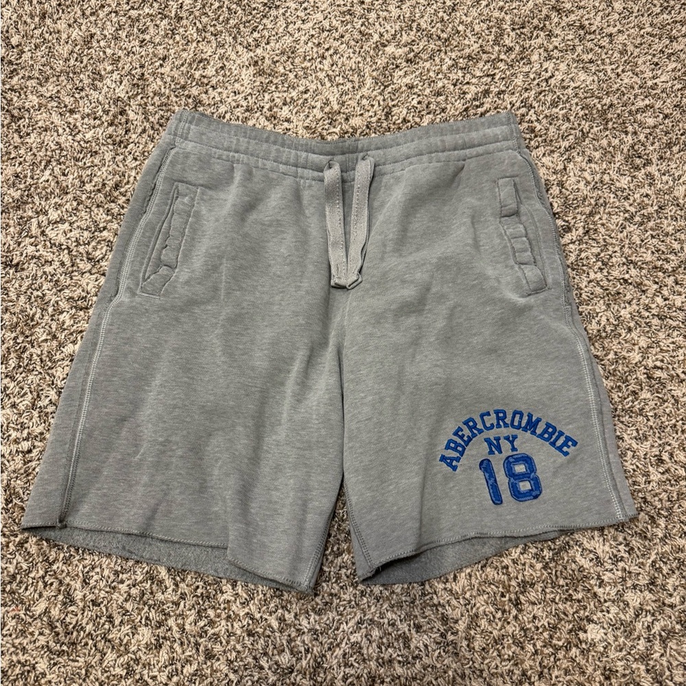 Grey Abercrombie & Fitch shorts